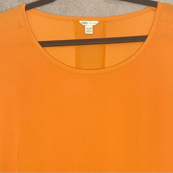 Cato 22 24W 2X Top Shirt Orange Solid Short Sleeve Scoop Neck Stretch Casual P11 - Picture 3 of 8